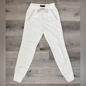 Abercrombie & Fitch Jogger in White